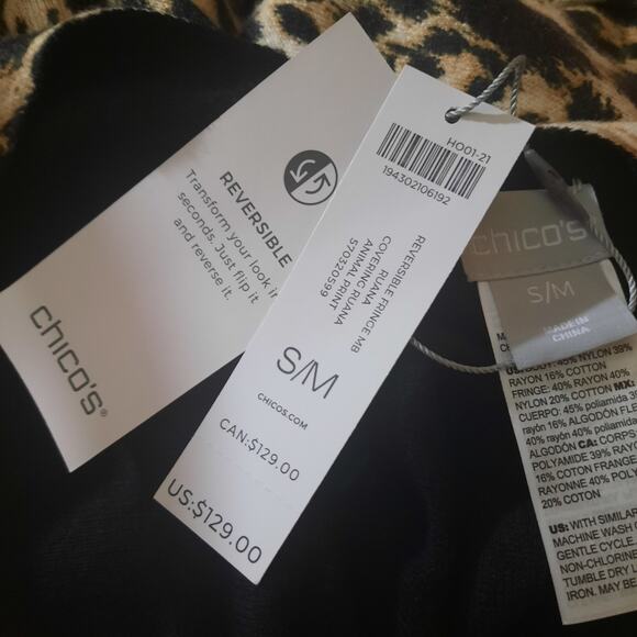 Chico's Womens Black Animal Print Reversable Ruana Size S/M NWT - Picture 3 of 6